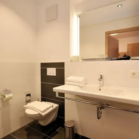 Gaestehaus Zur Krone Värdshus Waltenhofen