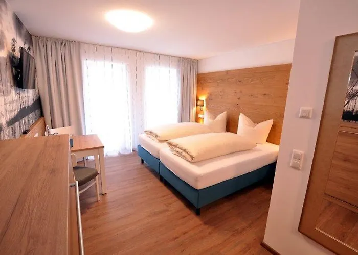 Gaestehaus Zur Krone Inn Waltenhofen