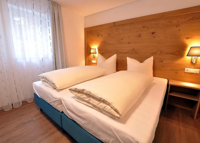 Gaestehaus Zur Krone Inn 2*