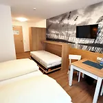 Gaestehaus Zur Krone Penzion Waltenhofen